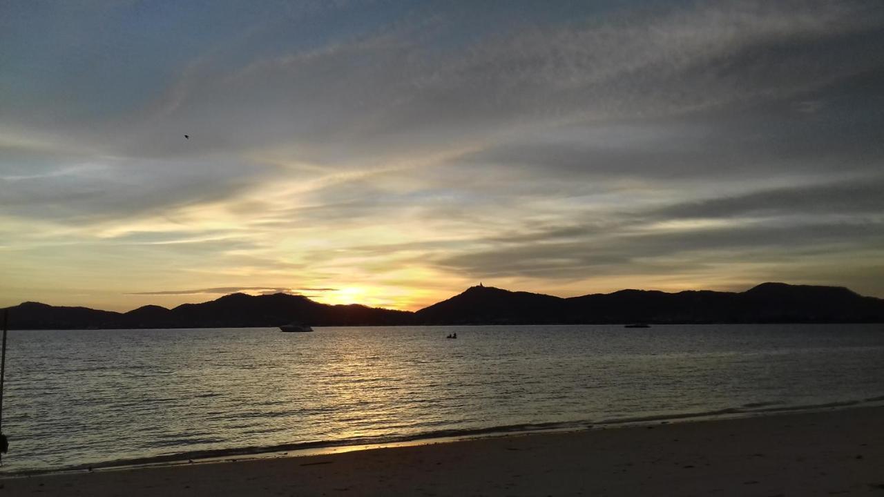 The Mooring Resort Panwa Beach 외부 사진